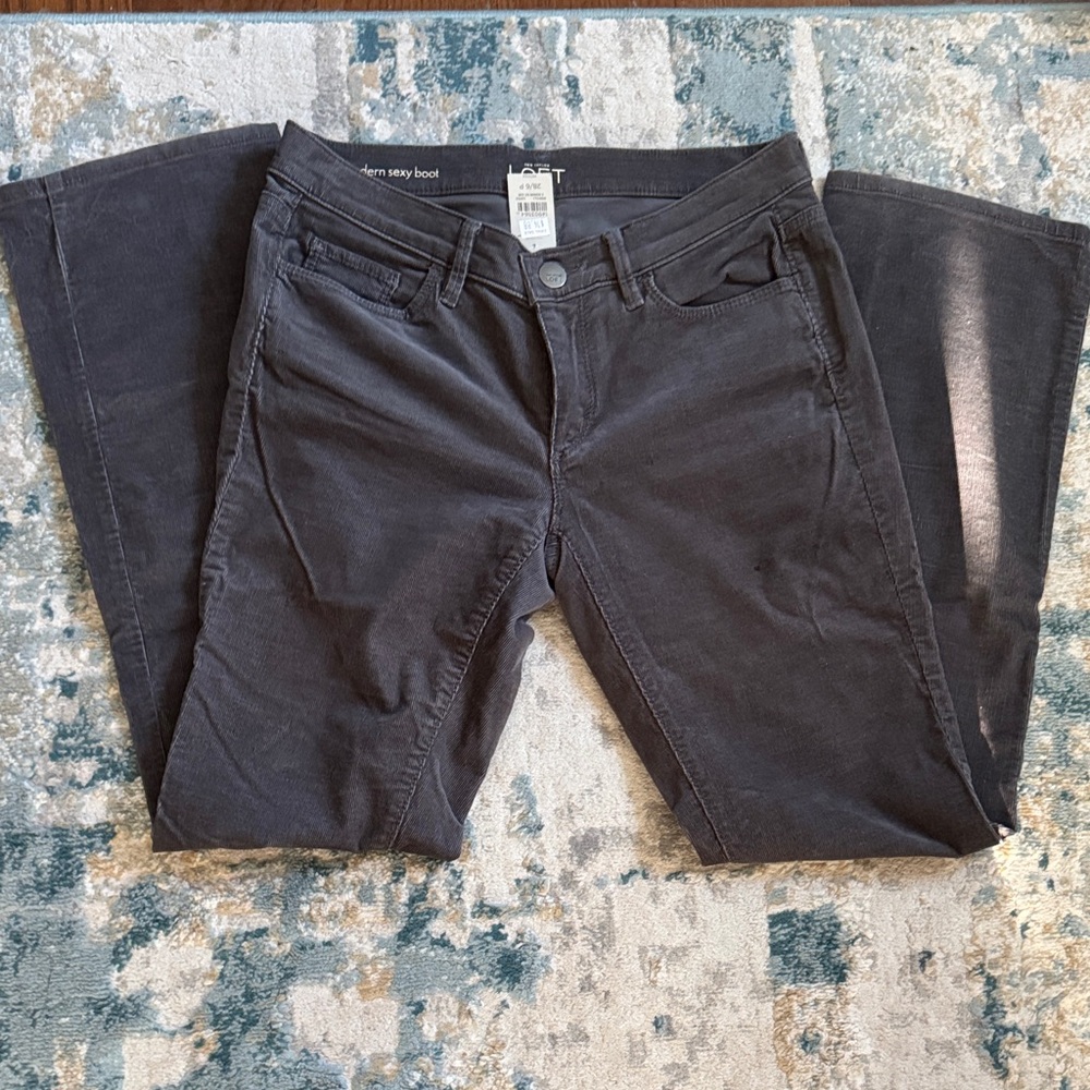 New Women’s Modern Straight Fit Jeans size 28 6 petite